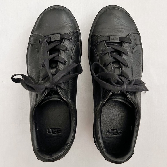 UGG Zilo Leather Sneakers Black Women’s 7.5 - Picture 2 of 9